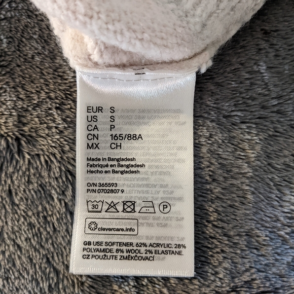 Multi pack sweaters - Picture 9 of 16